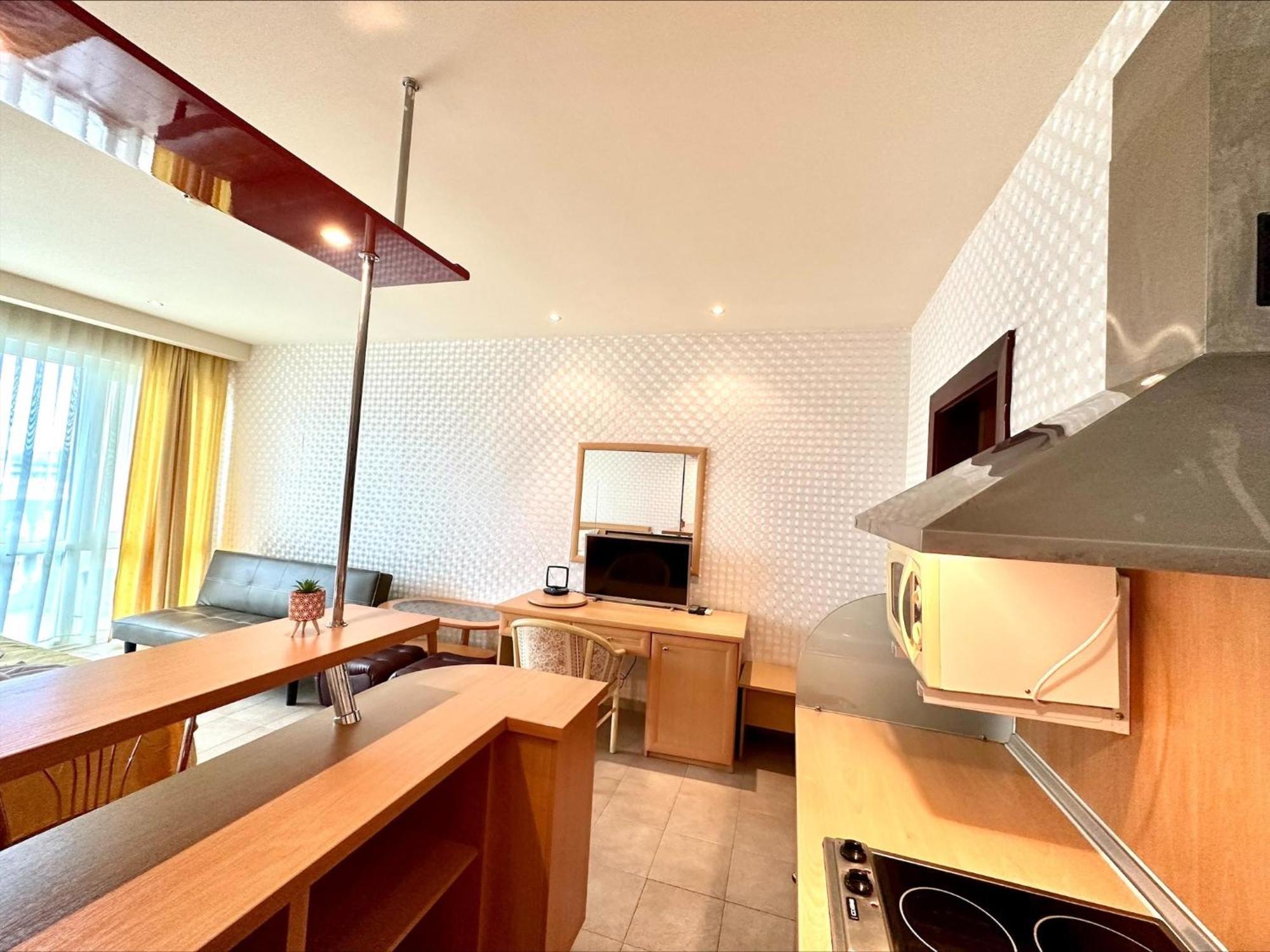 Menada Miramar Palace Daire *